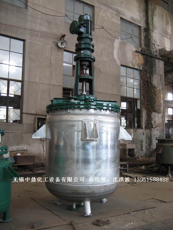 濃硝酸儲(chǔ)罐、鋁儲(chǔ)罐、濃硝酸高位槽、鋁高位槽、濃硝酸計(jì)量罐 